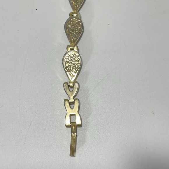 Gloria Vanderbilt Women’s Watch MOP Dial Teardrop Gem Band Quartz - Not Running - Picture 7 of 12